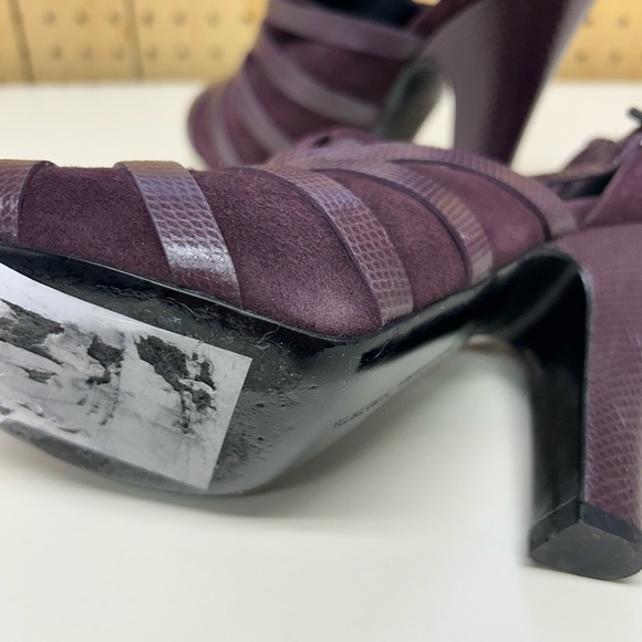 Bottega Veneta Women's Purple Strappy Sandals - Picture 6 of 8